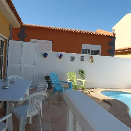 펜션 Suncanarias Villa Aldea