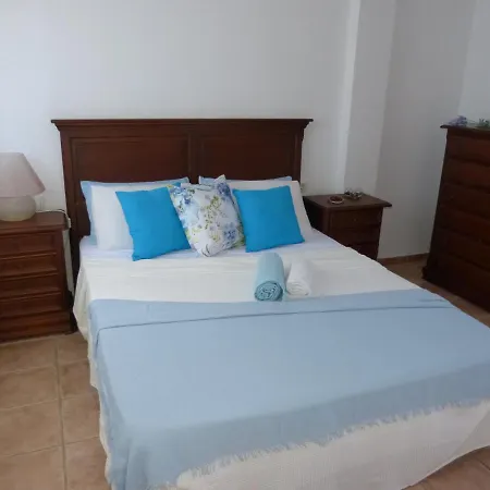 펜션 Suncanarias Villa Aldea 산미겔데아보나
